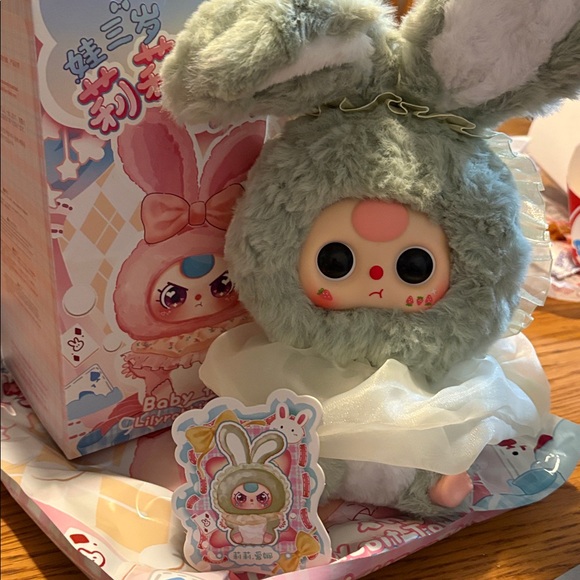 BABY THREE Confirmed Lily Rabbit Town V2 Sage Green Bunny 🐰🐰🐰 - Picture 3 of 3